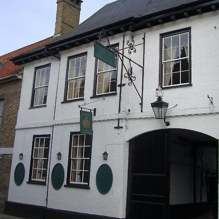 Crown Hotel Downham Market Buitenkant foto